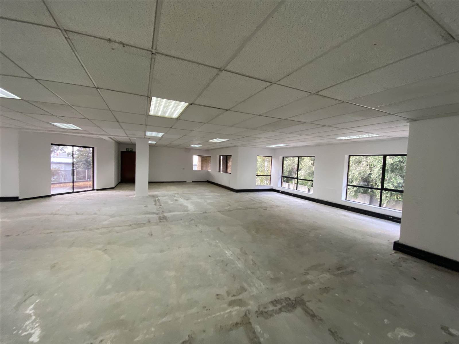 238  m² Commercial space in Morningside photo number 9