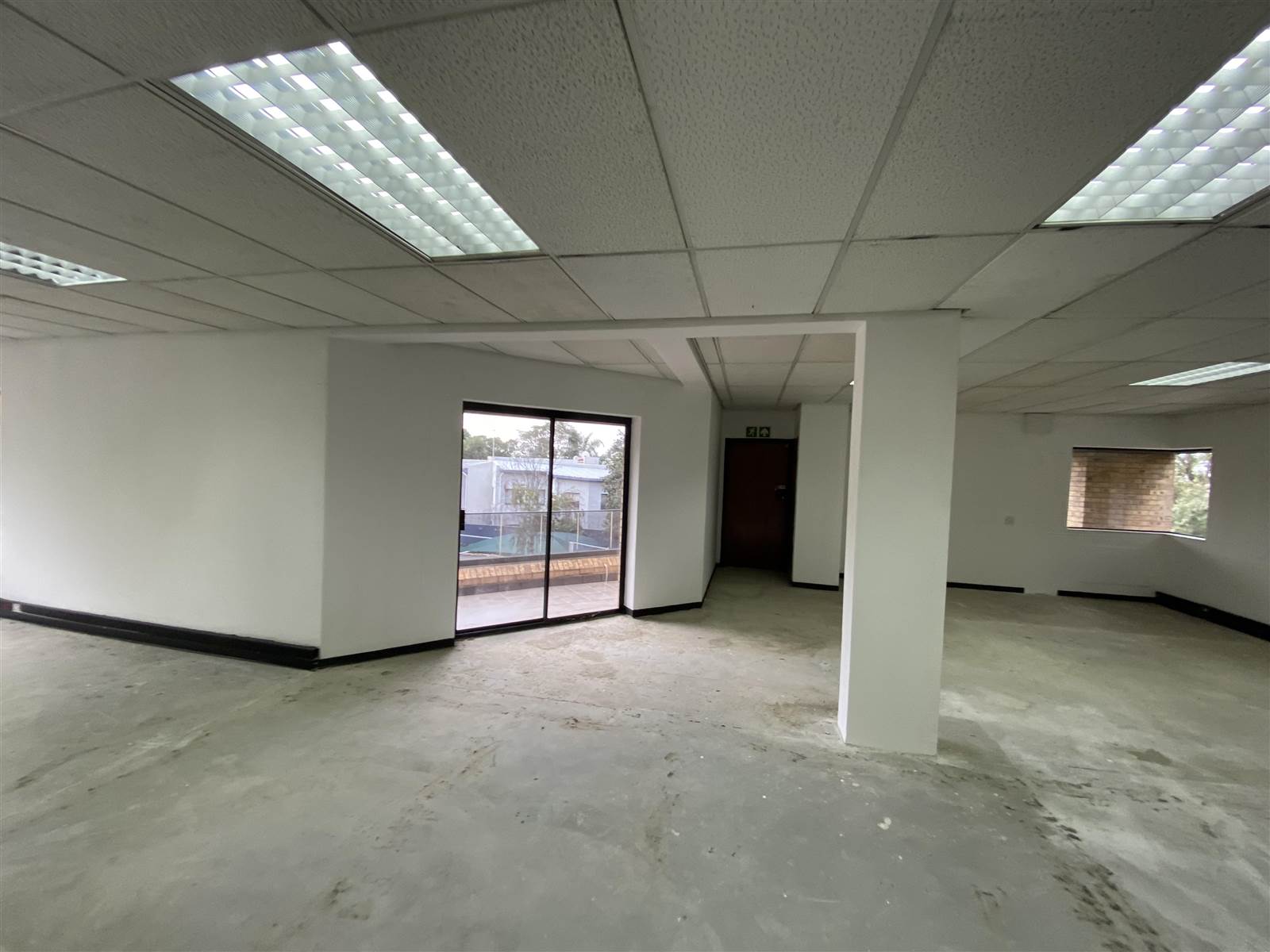 238  m² Commercial space in Morningside photo number 12