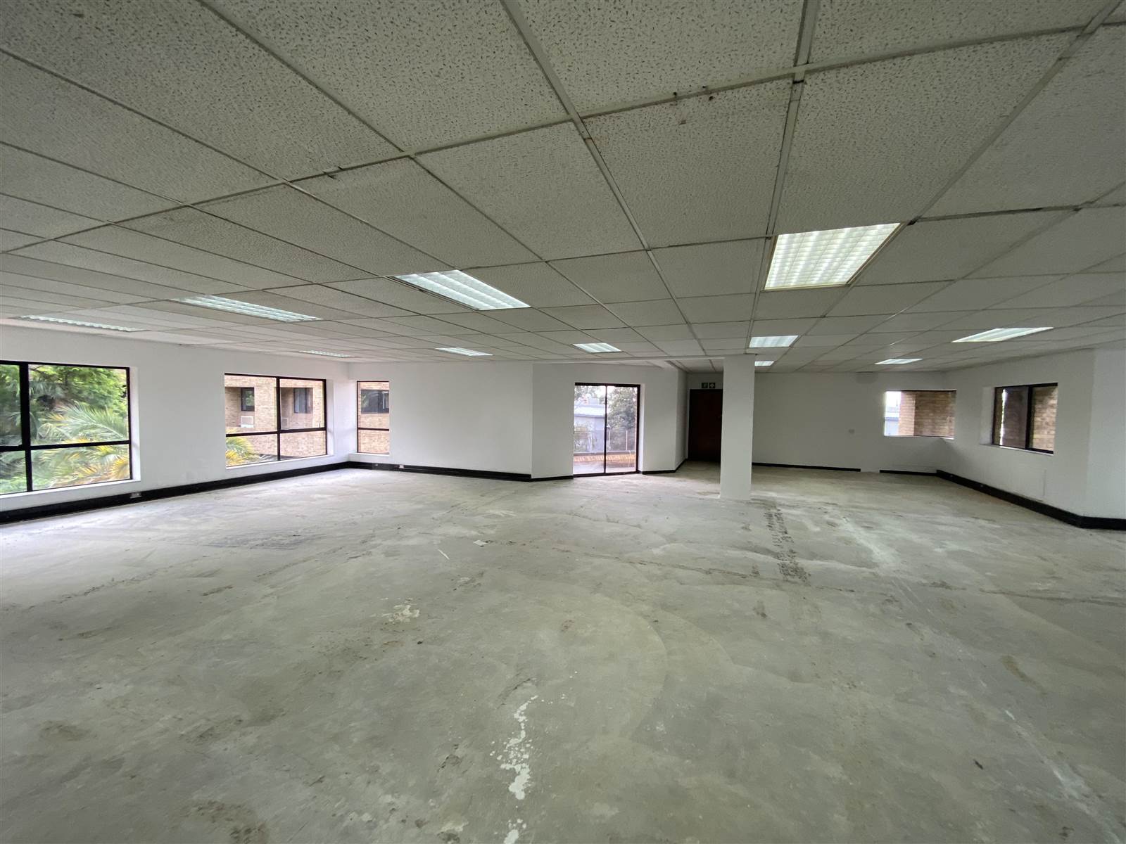 238  m² Commercial space in Morningside photo number 10