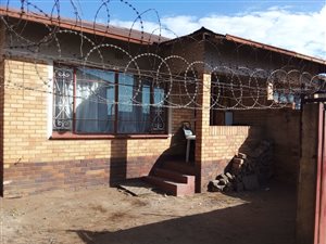 3 Bed House in Turffontein