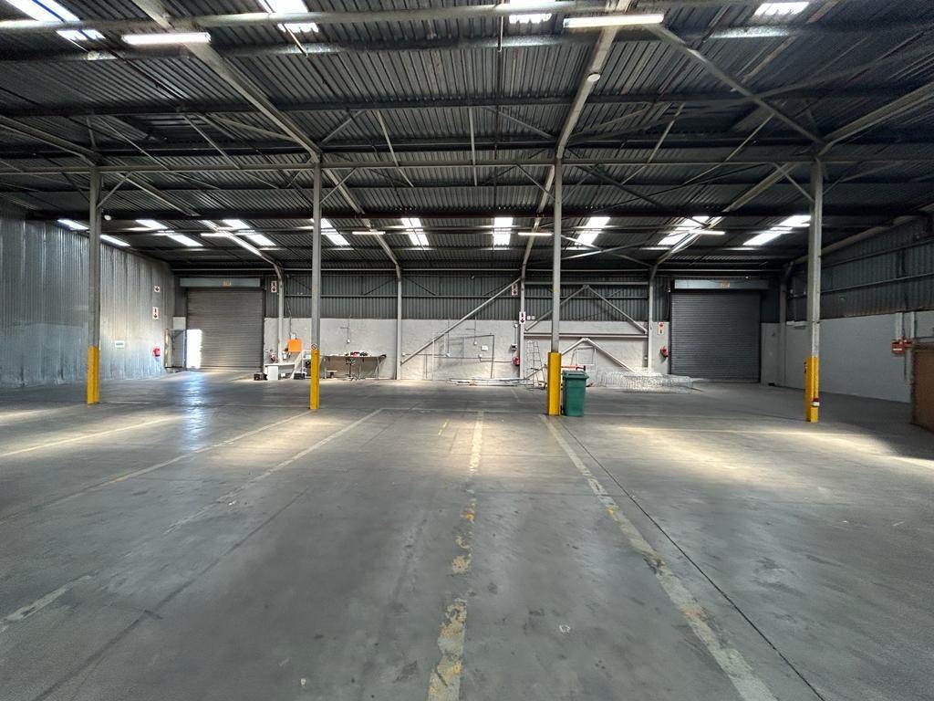 11880  m² Industrial space in Hughes photo number 5