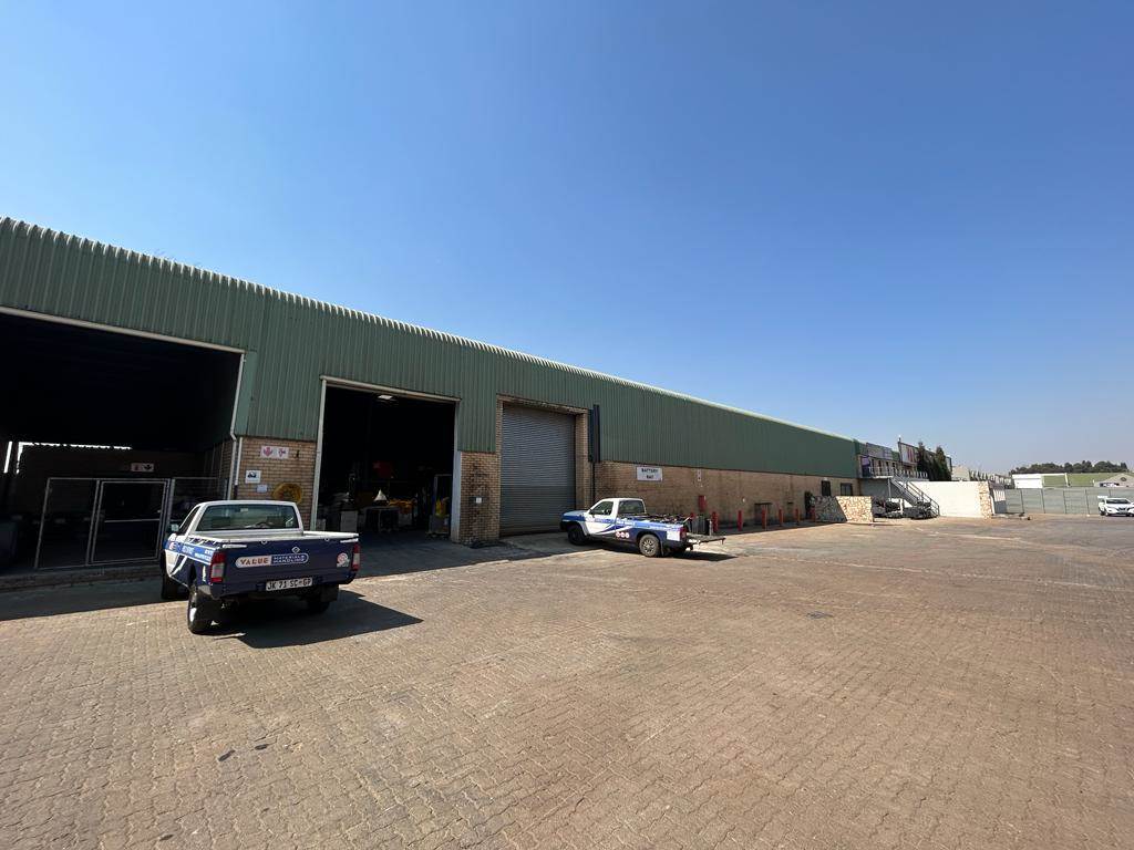 11880  m² Industrial space in Hughes photo number 4