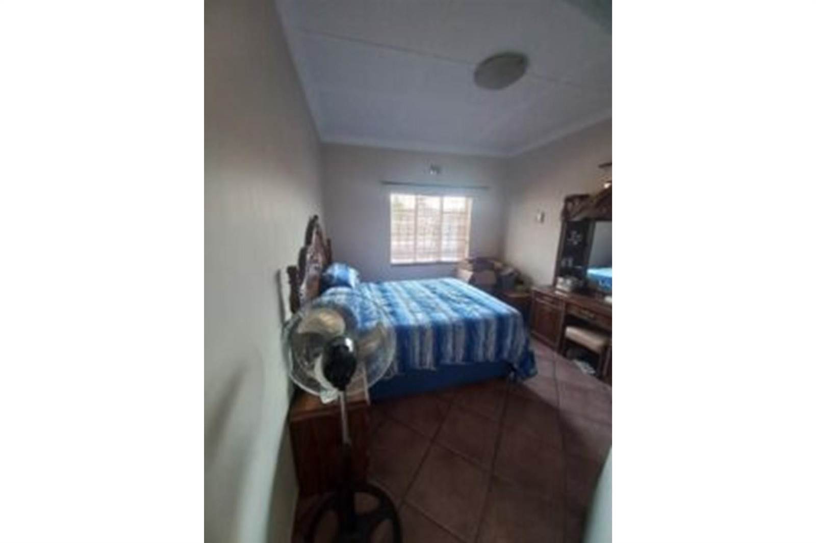 5 Bed House in Brenthurst photo number 17