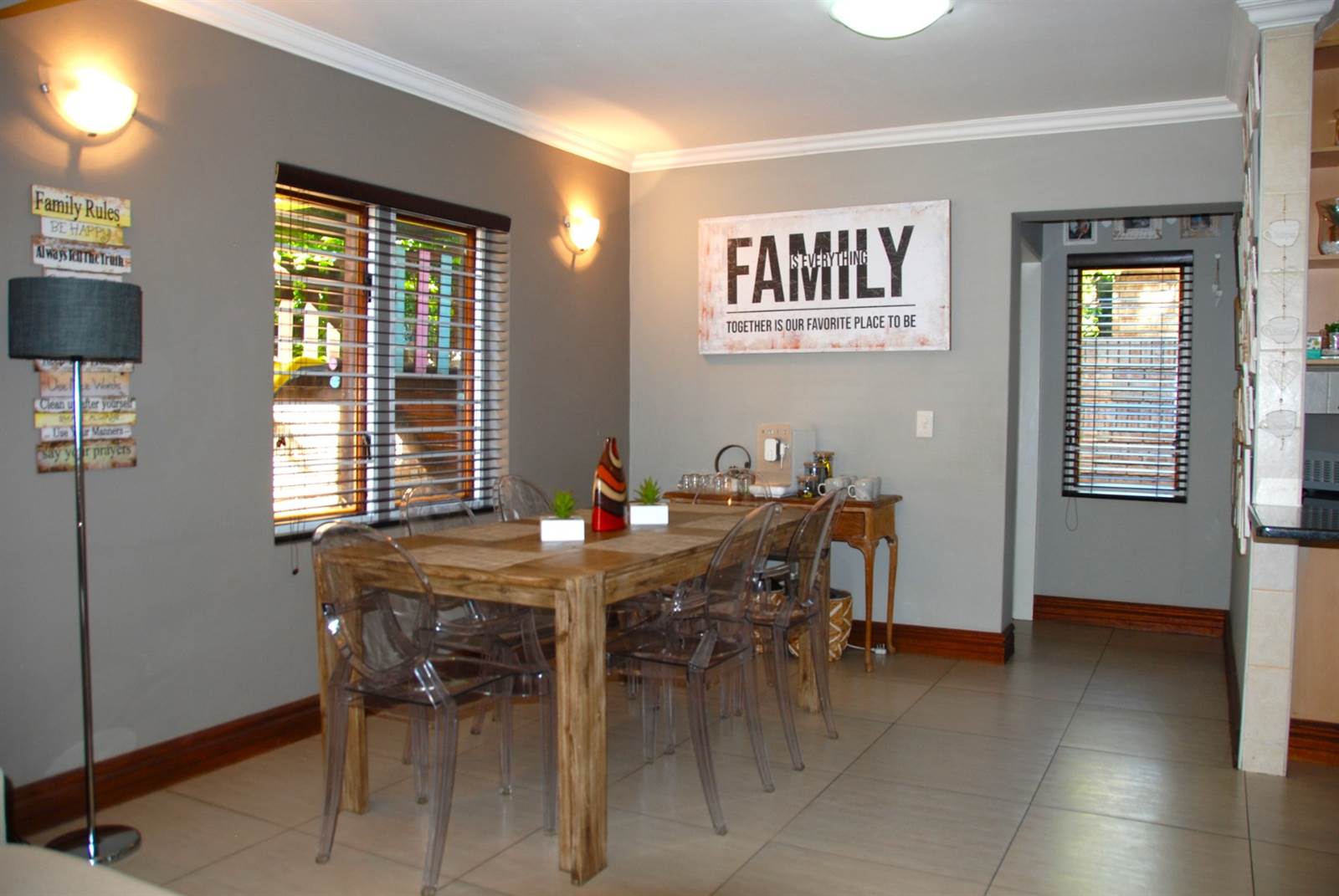 3 Bed Townhouse in Ruimsig photo number 6