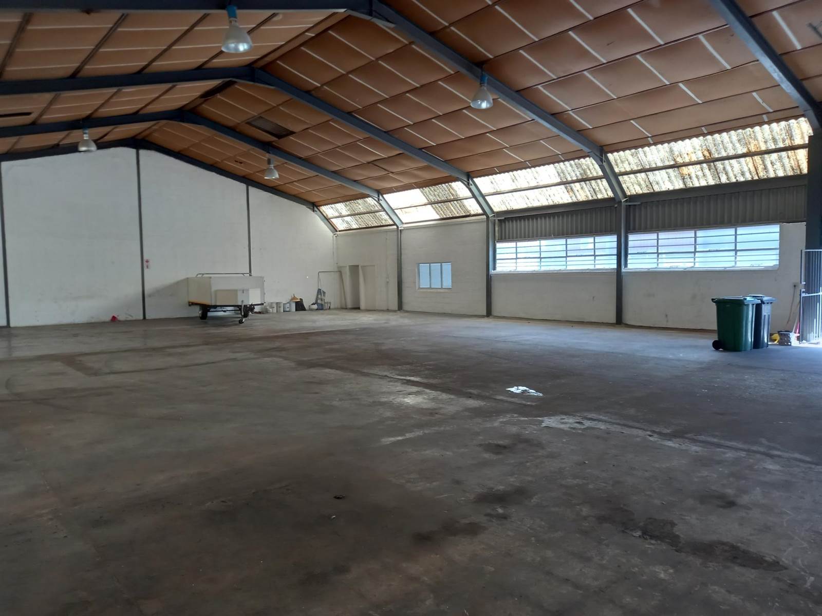 575  m² Industrial space in Retreat Industrial photo number 9