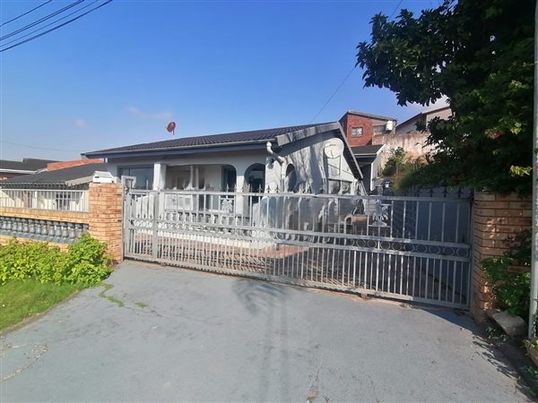 3 Bed House