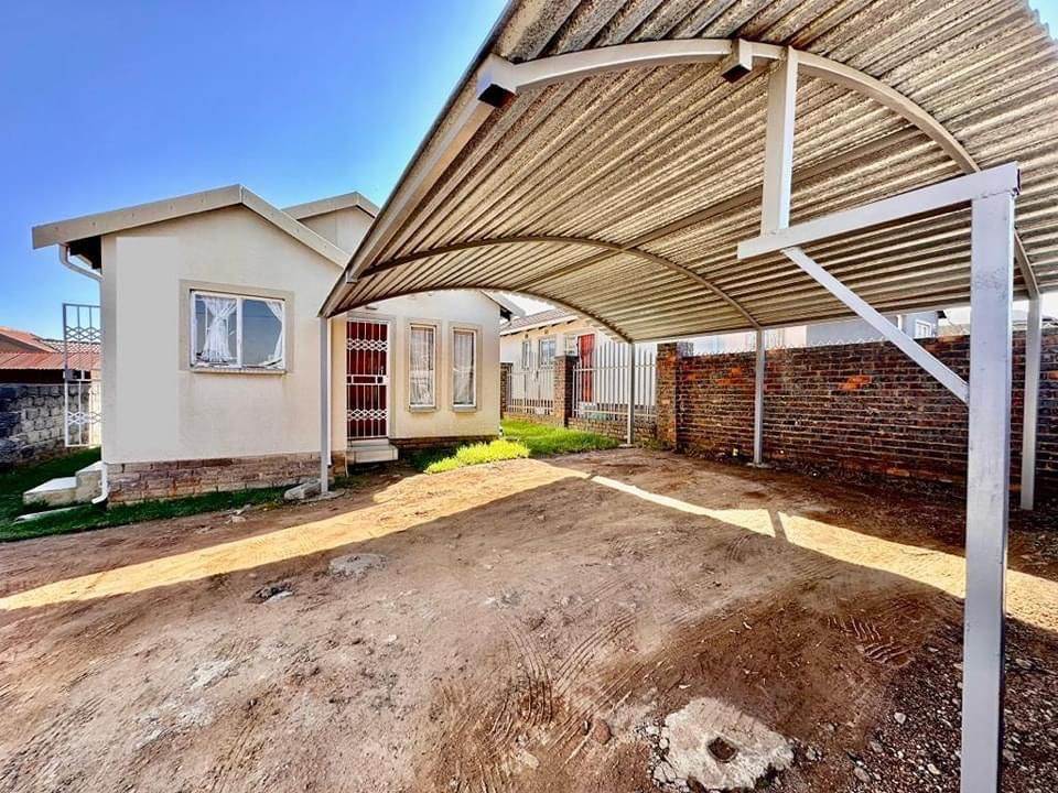 2 Bed House in Duvha Park photo number 1