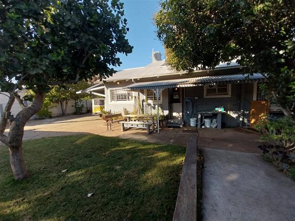 3 Bedroom House 3 Bedroom House