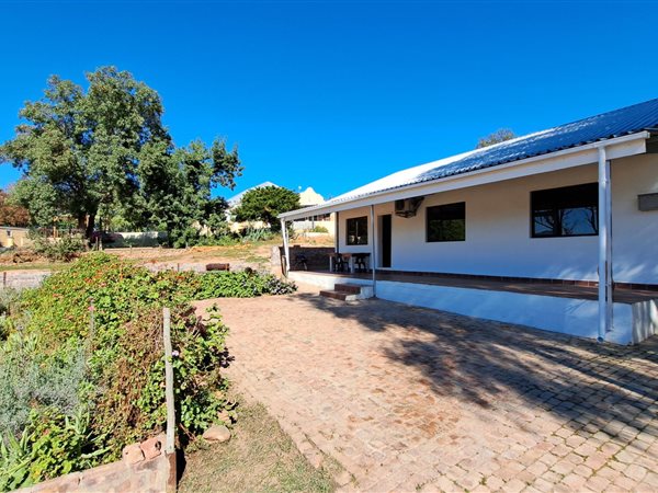 3 Bedroom House 3 Bedroom House