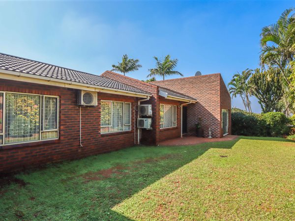 4 Bedroom House 4 Bedroom House