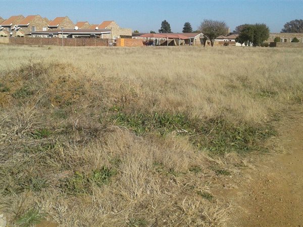 4140 m² Land available in Baillie Park