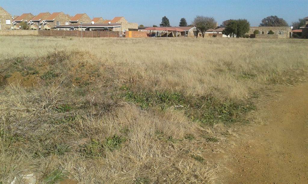 4140 m² Land available in Baillie Park photo number 1
