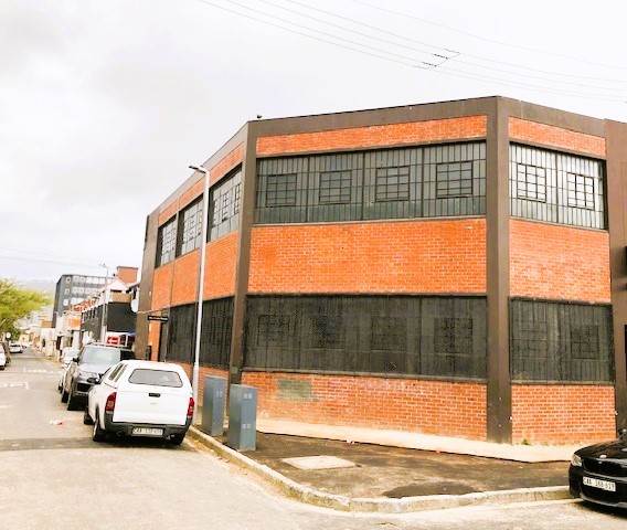 400  m² Commercial space in Woodstock photo number 1
