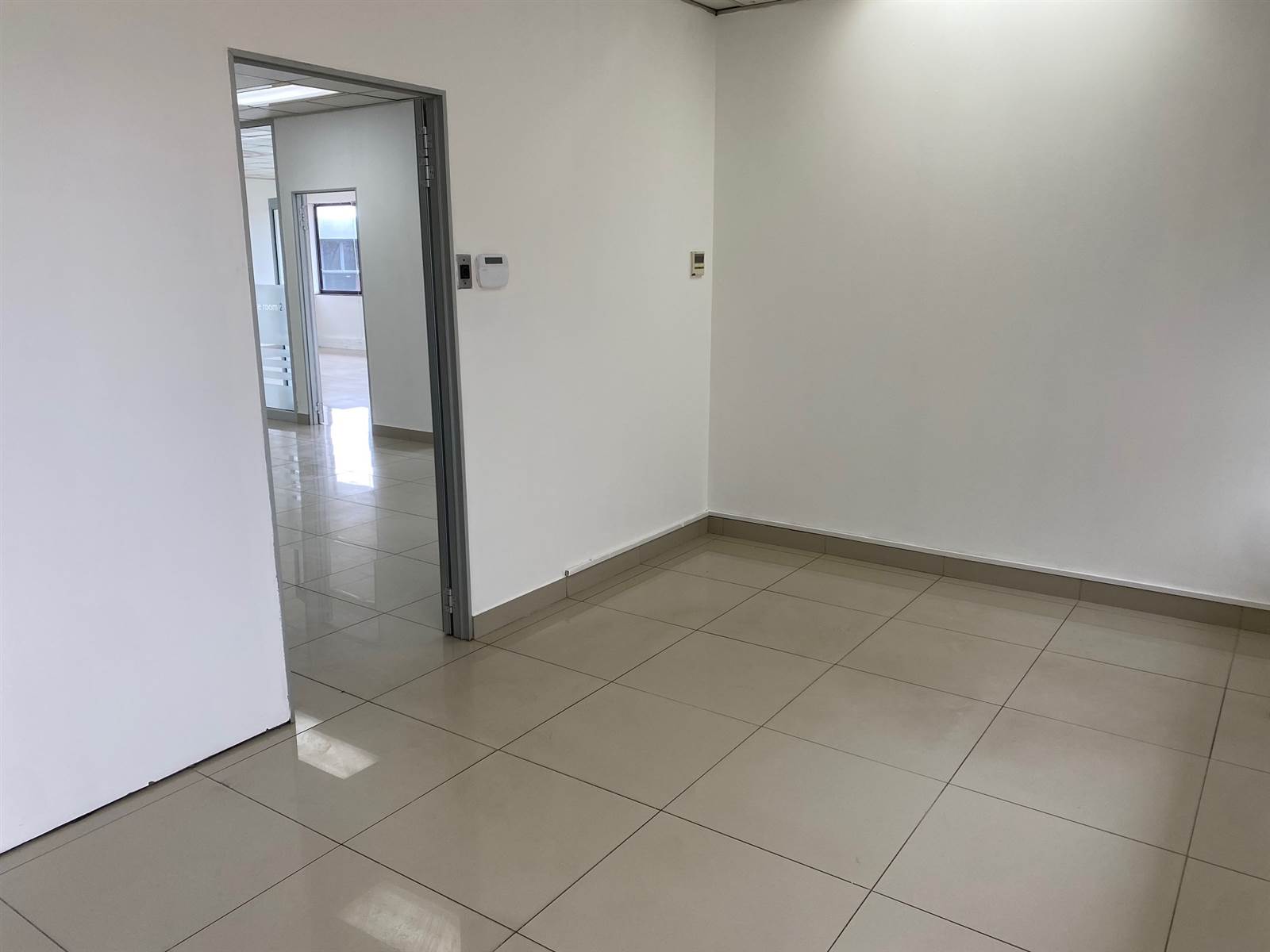 268  m² Commercial space in Westville photo number 1