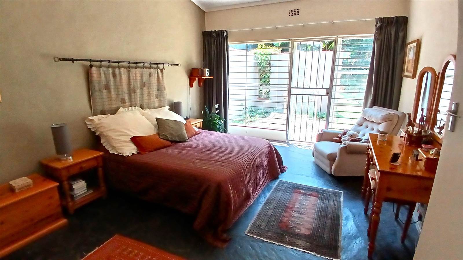 4 Bed House in Northcliff photo number 19