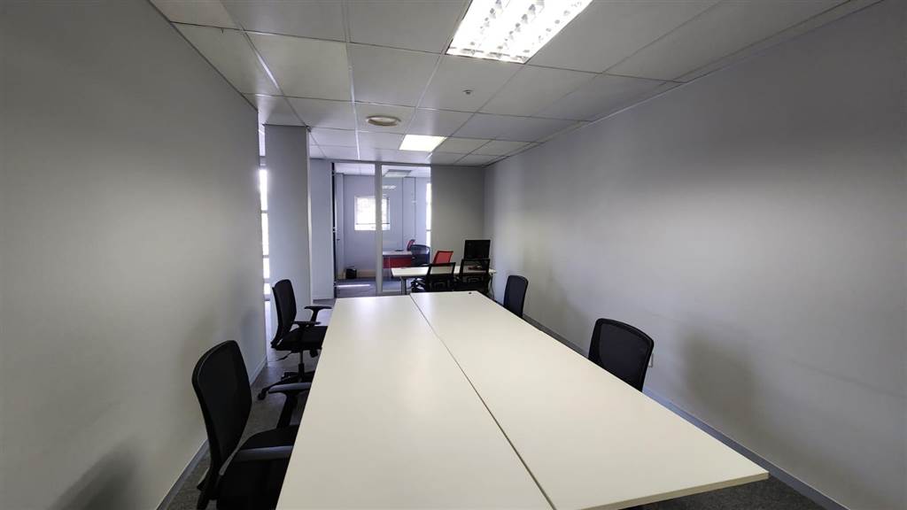 80  m² Commercial space in Centurion CBD photo number 10