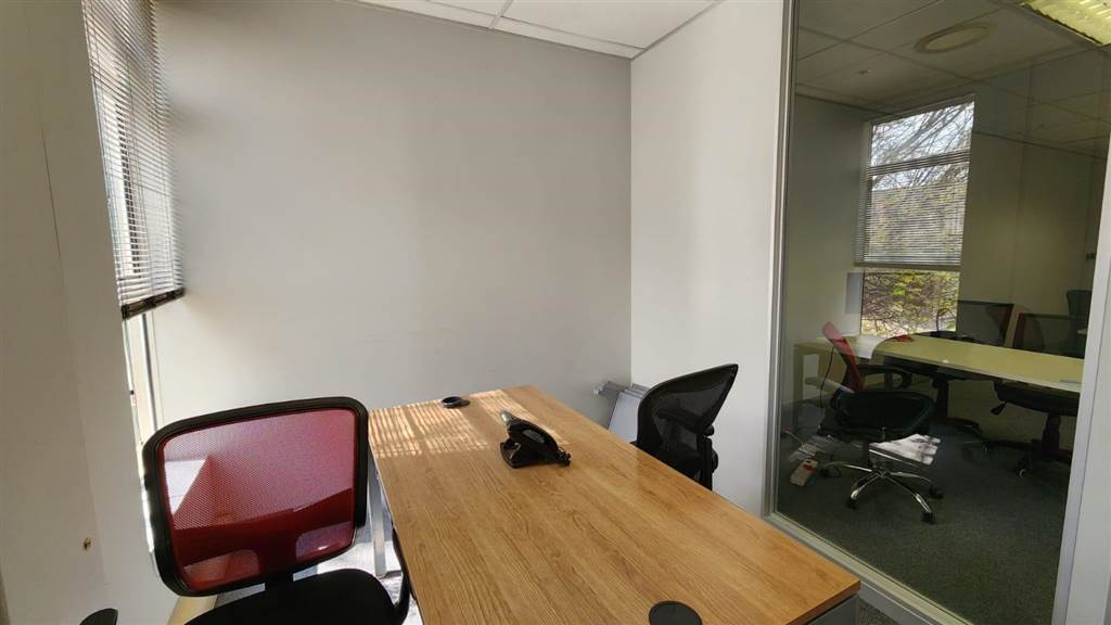 80  m² Commercial space in Centurion CBD photo number 5