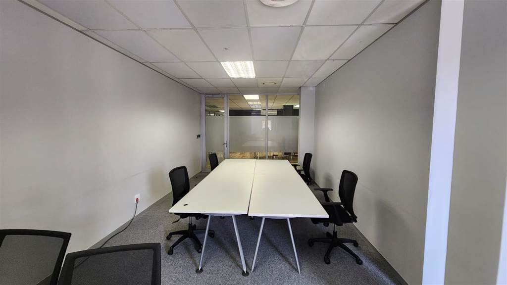 80  m² Commercial space in Centurion CBD photo number 8