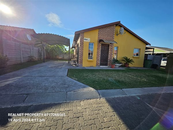3 Bed House in Waterval East