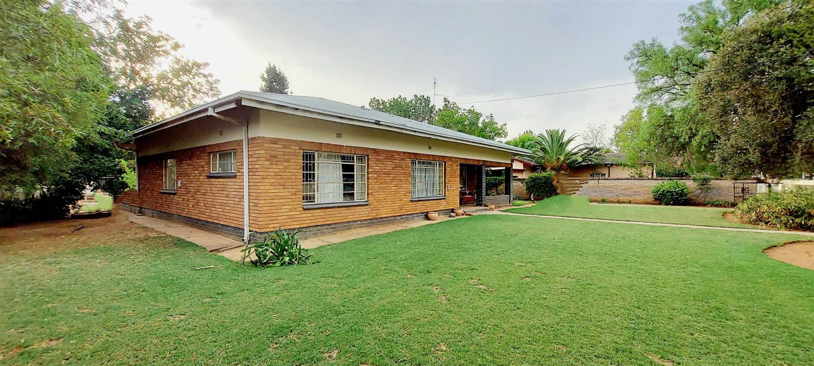 3 Bed House in Mafikeng photo number 1