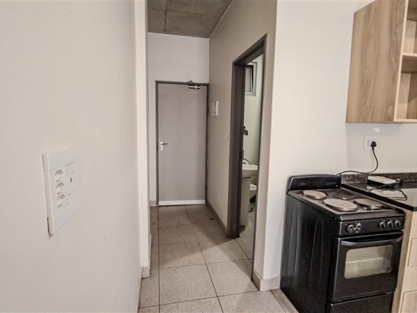1 Bed Apartment in Kempton Park West