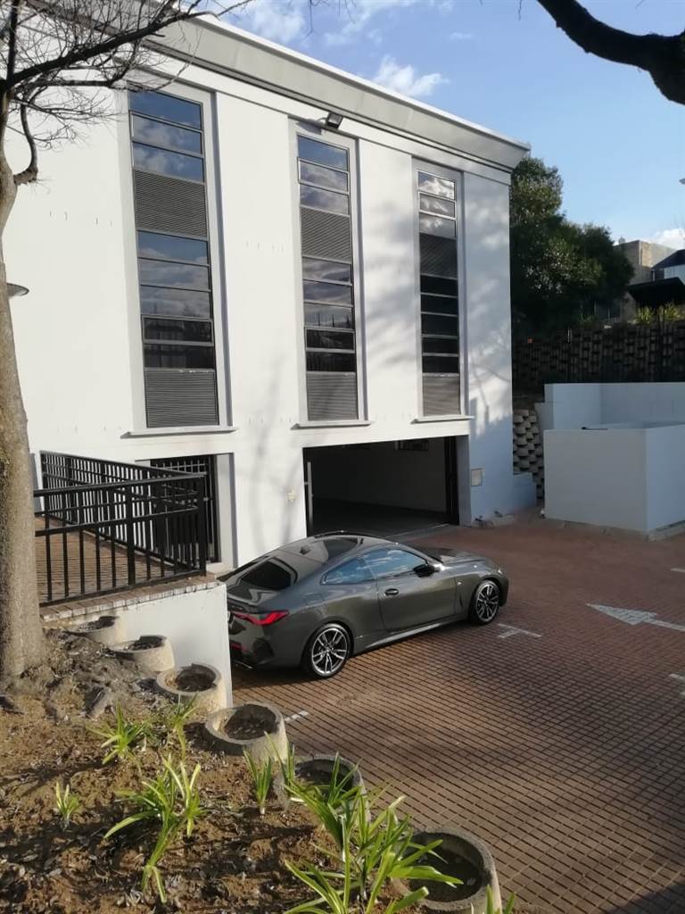 4076  m² Commercial space in Bryanston photo number 9