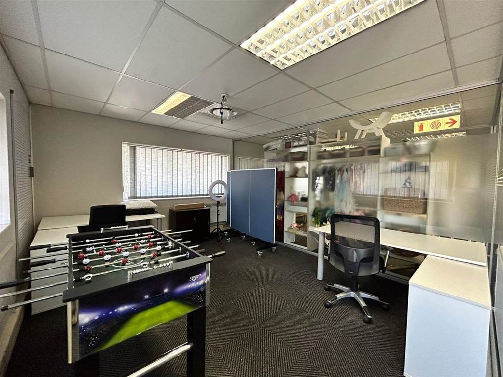 409  m² Commercial space in Blackheath photo number 9