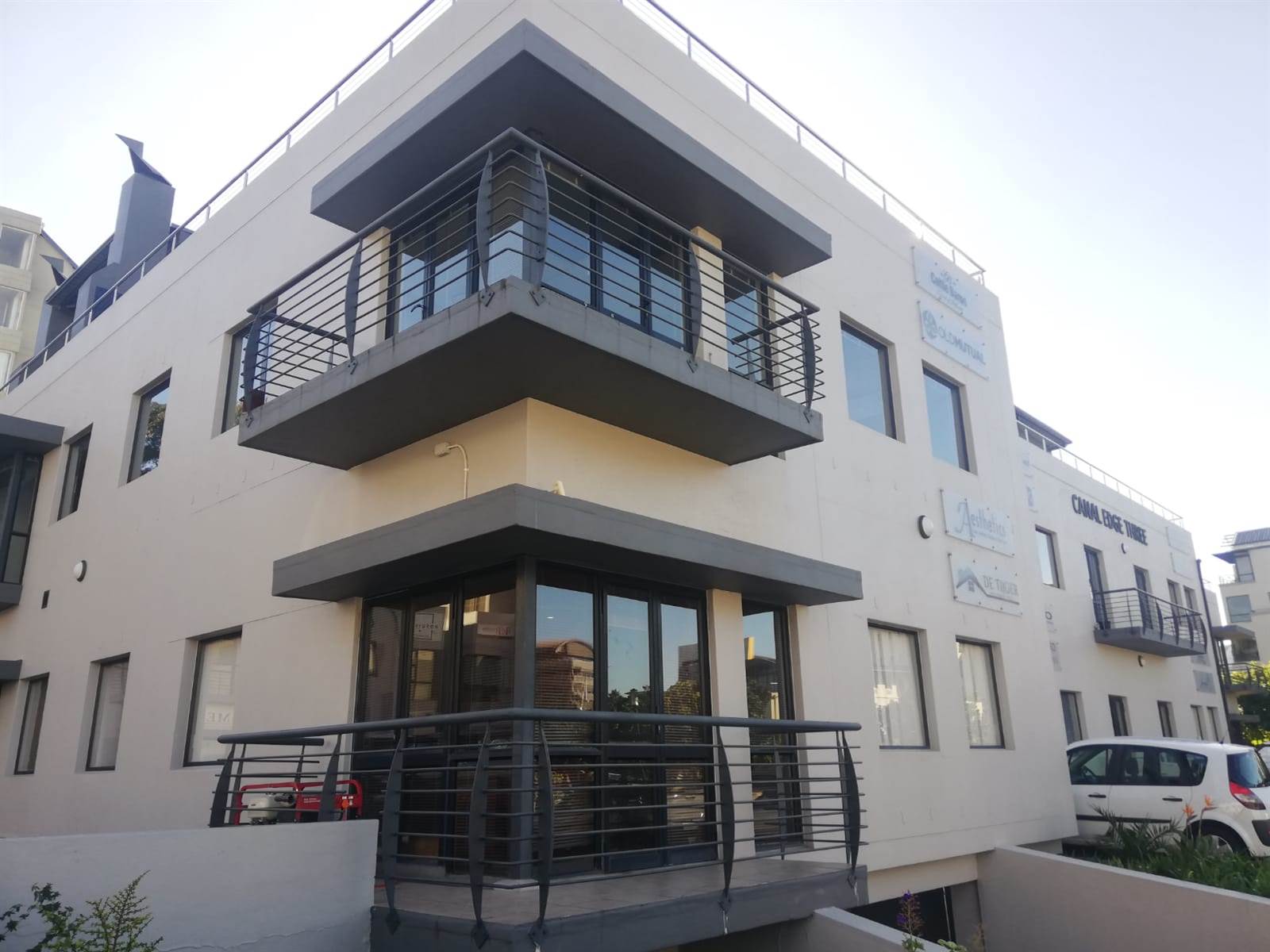 145  m² Office Space in Bellville Central photo number 1