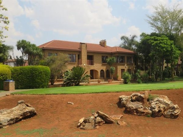 7 Bedroom House 7 Bedroom House