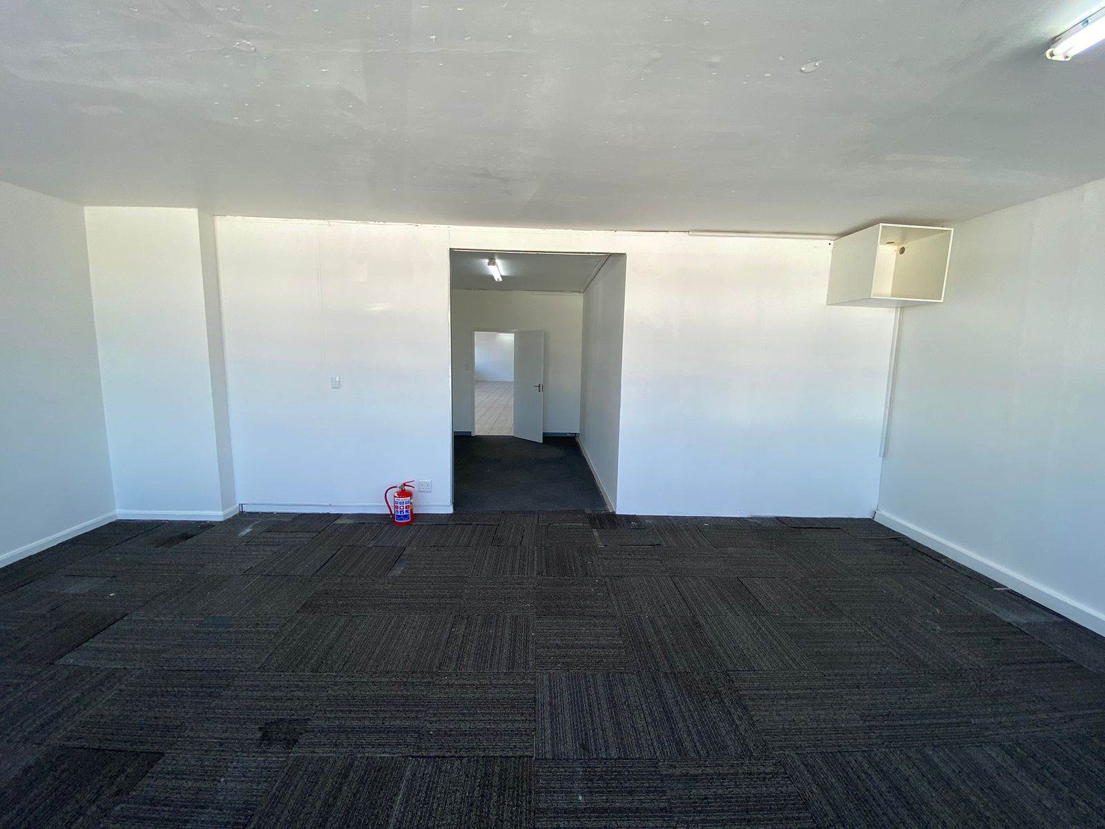 483  m² Commercial space in Somerset West Central photo number 10