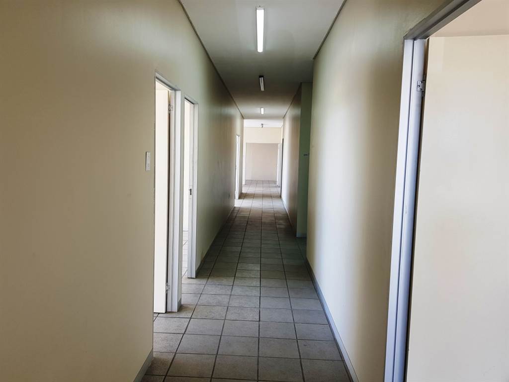 Commercial space in Harrismith photo number 11