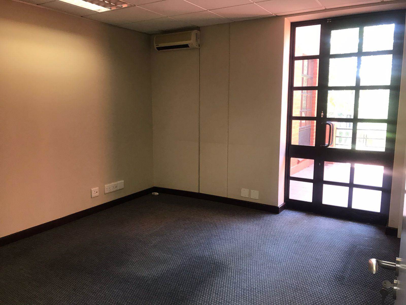 427  m² Commercial space in Bryanston photo number 26