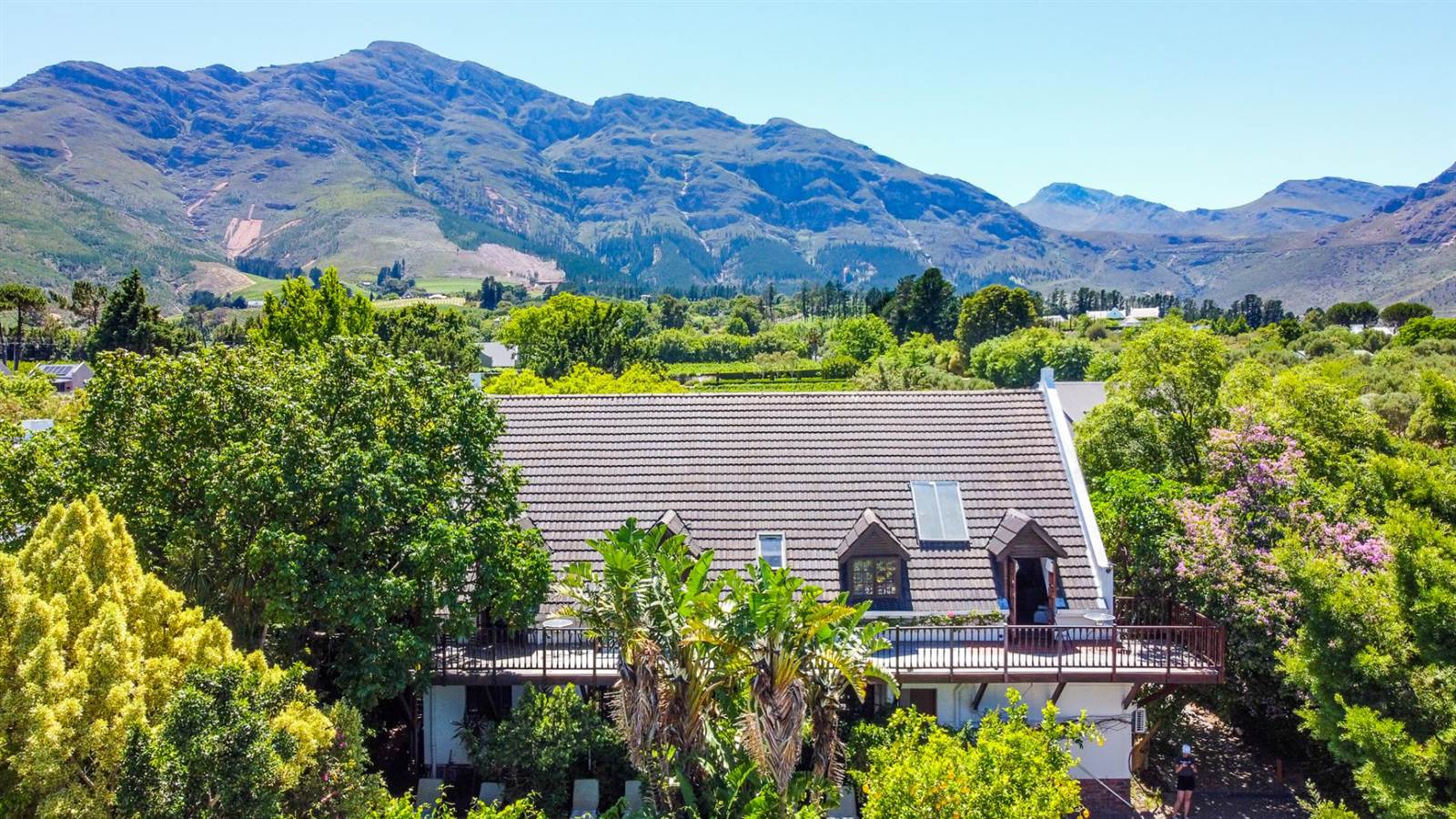 7 Bed, Bed and Breakfast in Franschhoek photo number 3