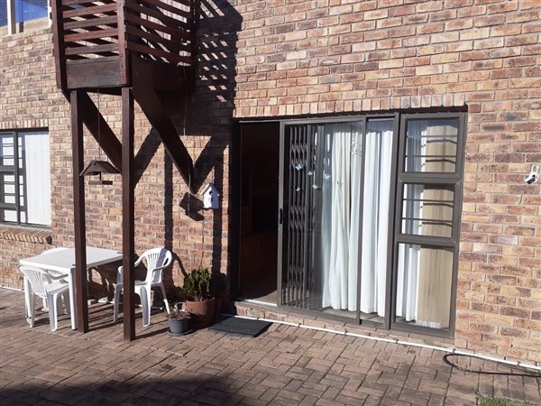 2 Bedroom Flat