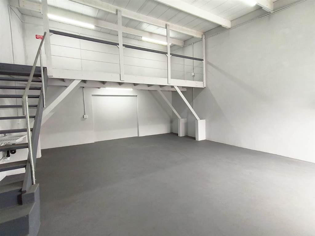 50  m² Commercial space in Alton photo number 4