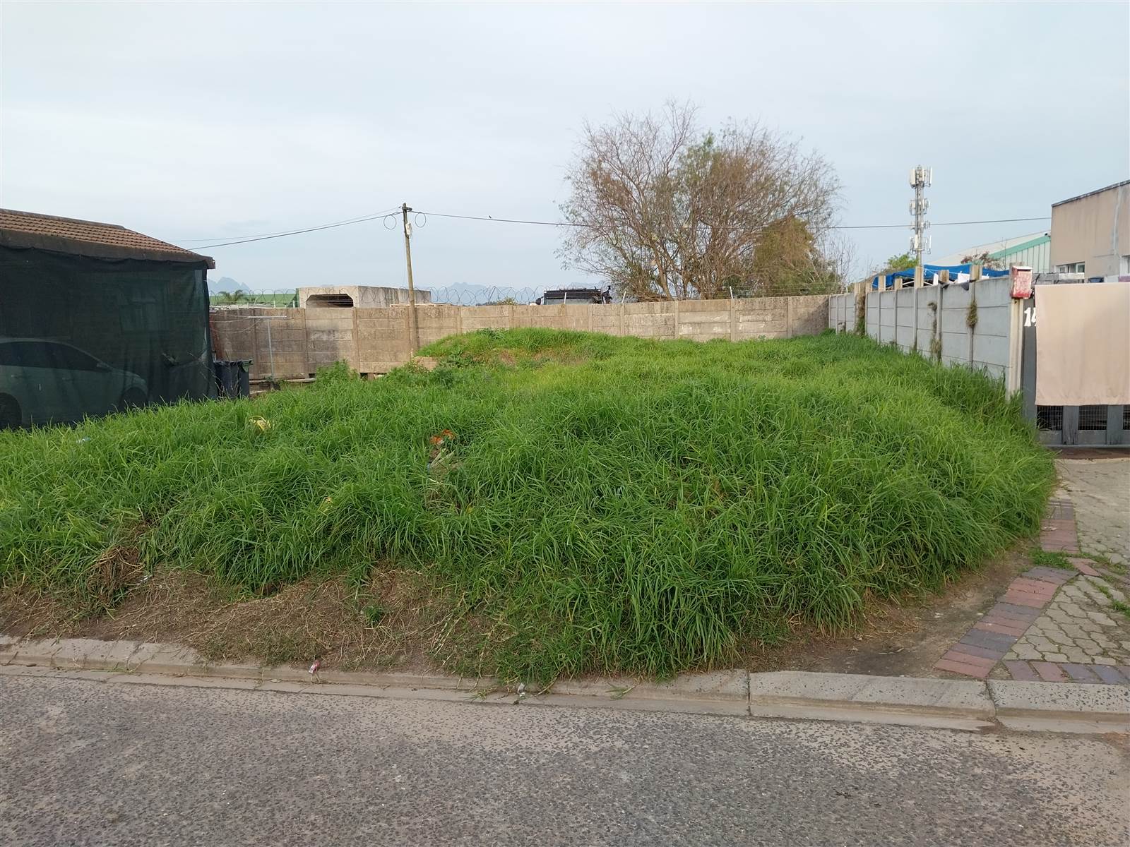 212 m² Land available in Durbanville Central photo number 3