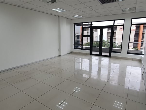 120  m² Office Space