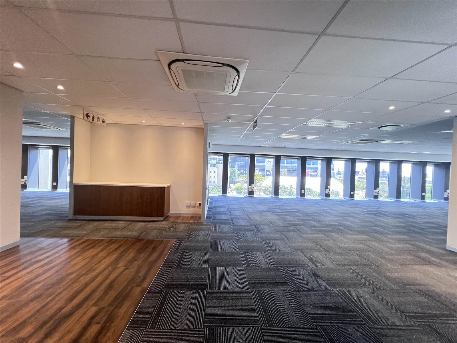 765  m² Commercial space in Cape Town City Centre photo number 10