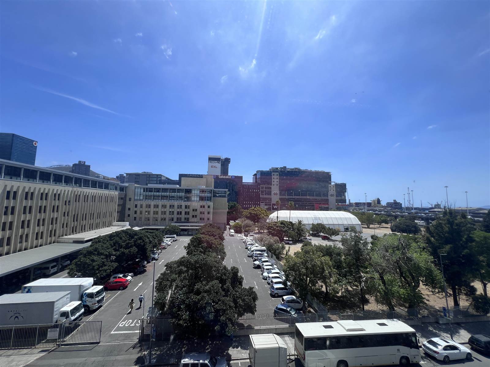 765  m² Commercial space in Cape Town City Centre photo number 12