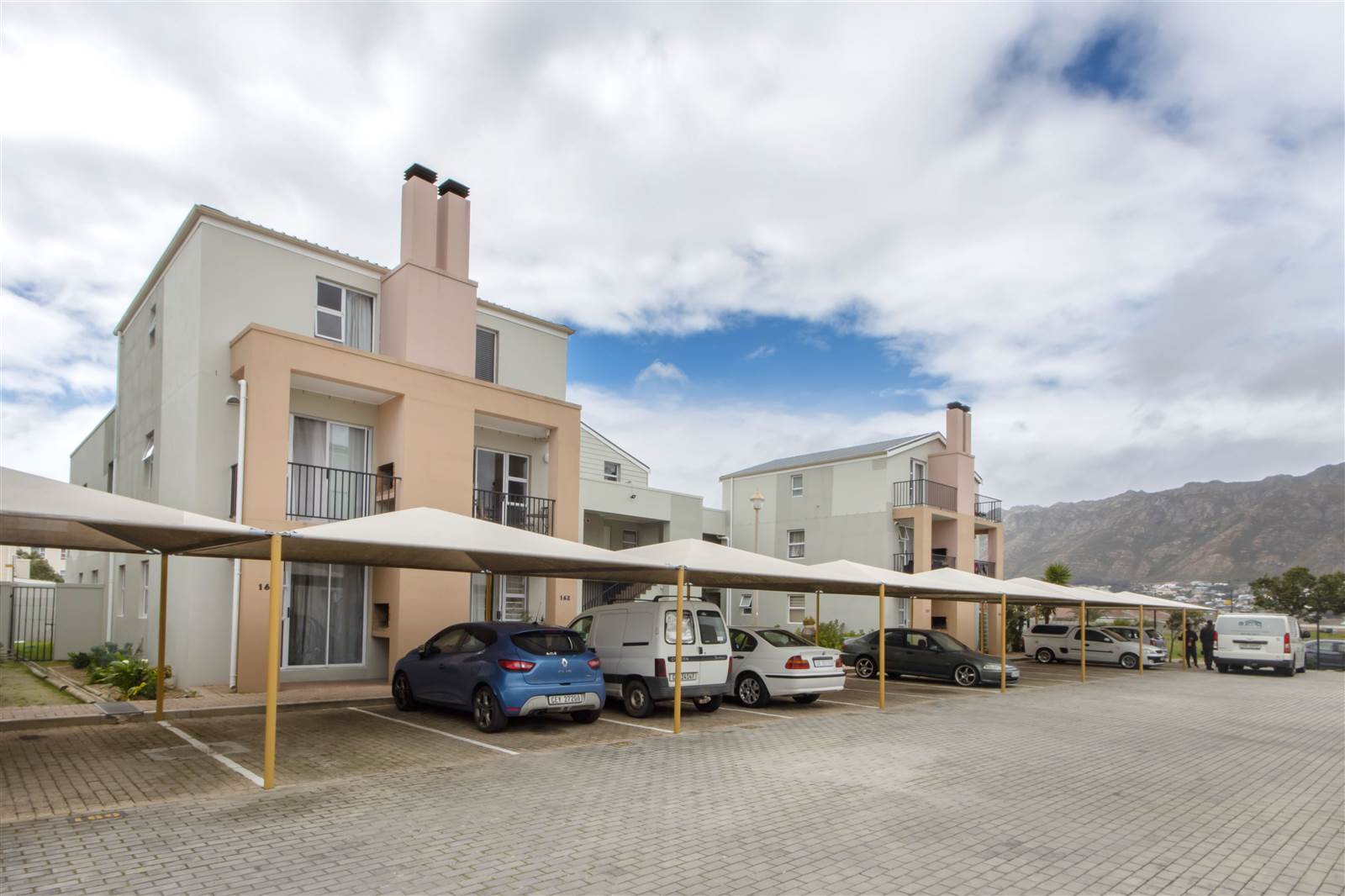 2 Bed Apartment in Gordons Bay Central photo number 23