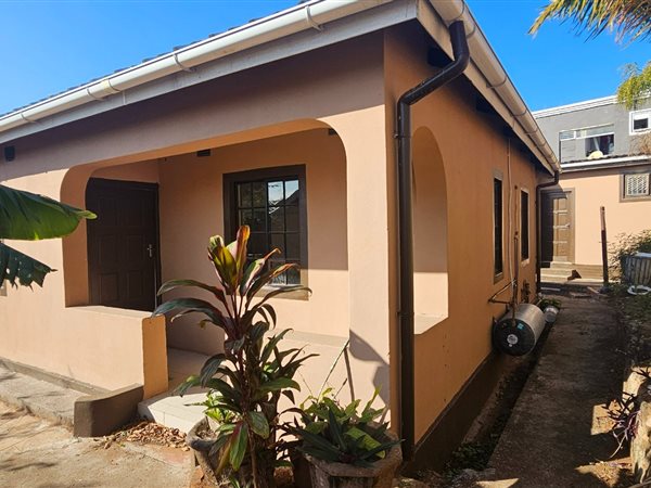 2 Bedroom House 2 Bedroom House