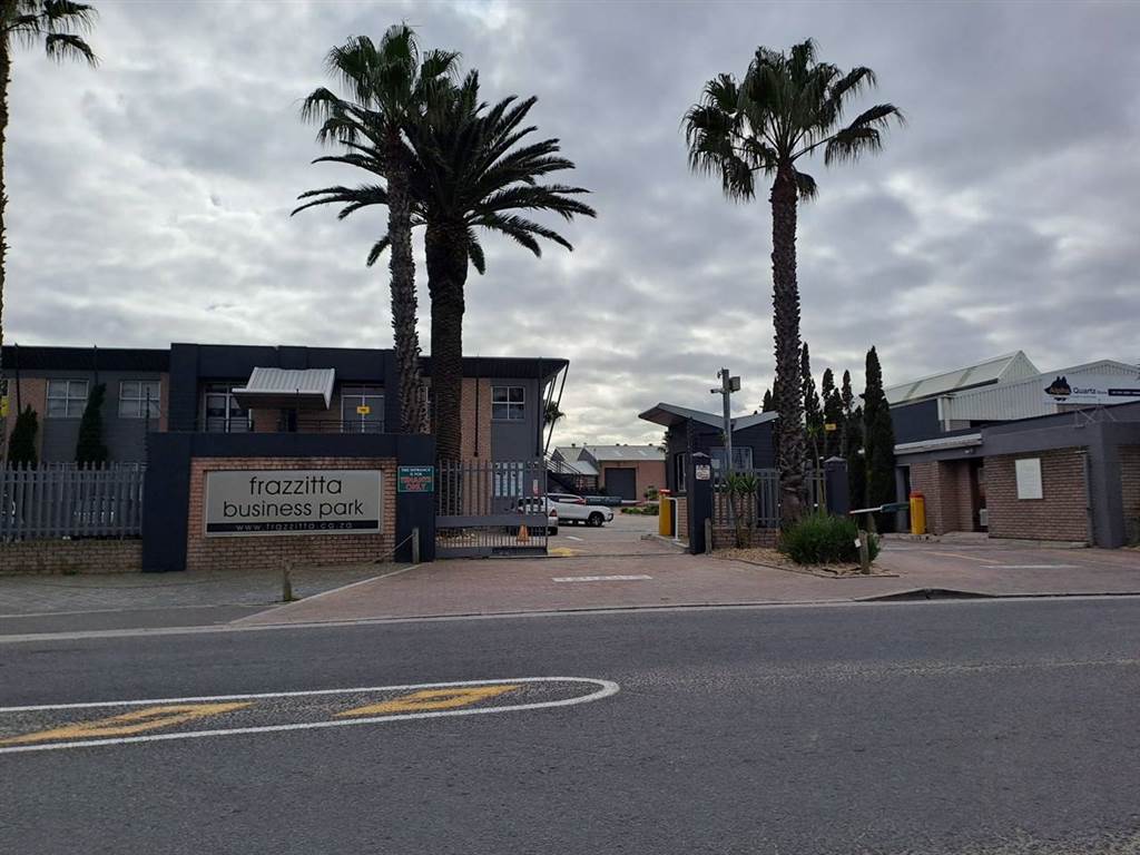 100  m² Commercial space in Milnerton photo number 19