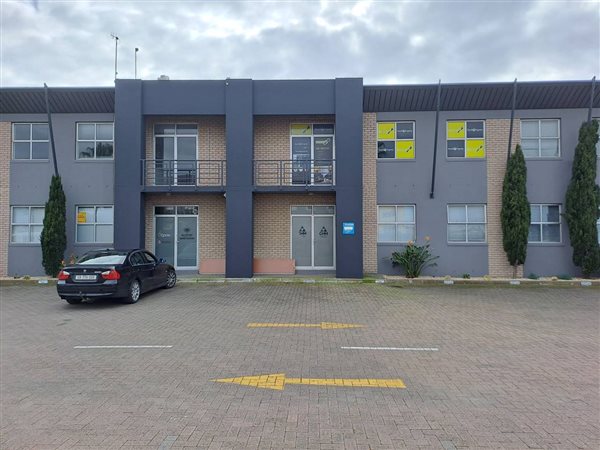 100  m² Commercial space in Milnerton