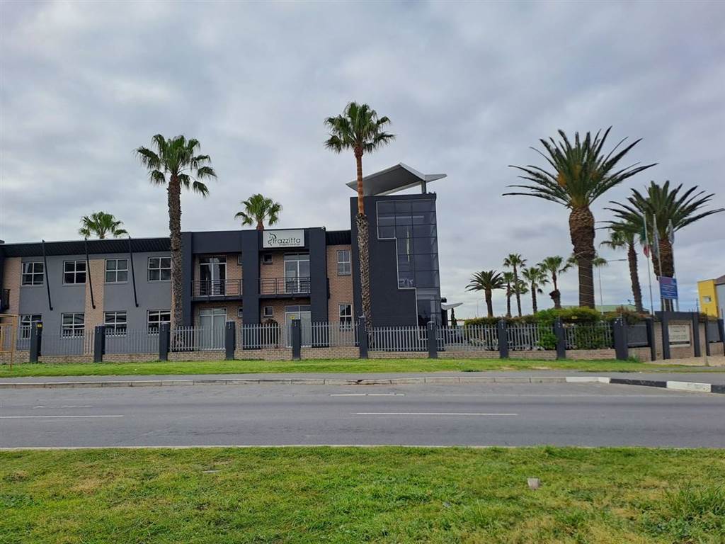 100  m² Commercial space in Milnerton photo number 21