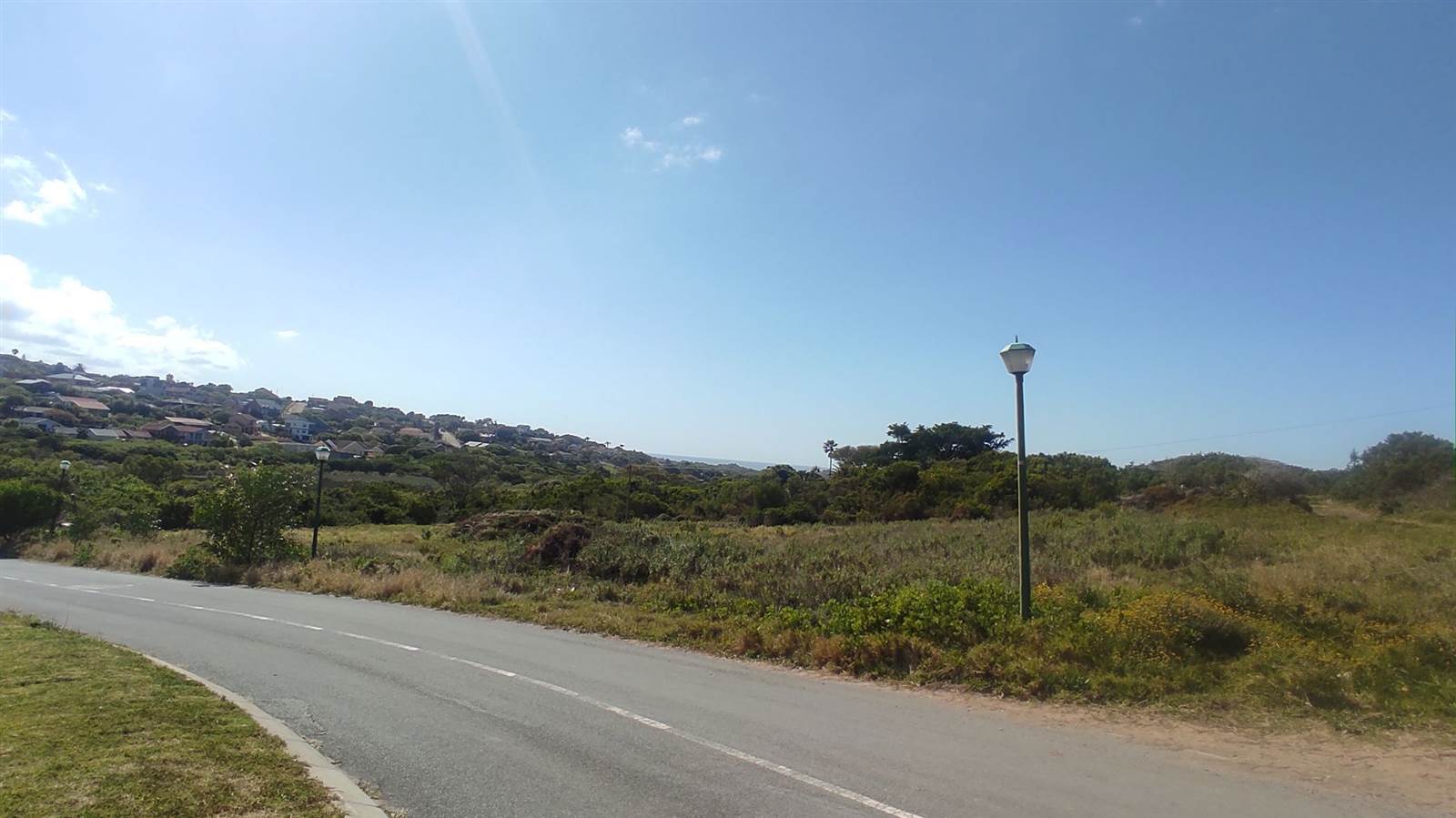 886 m² Land available in Forest Downs photo number 6