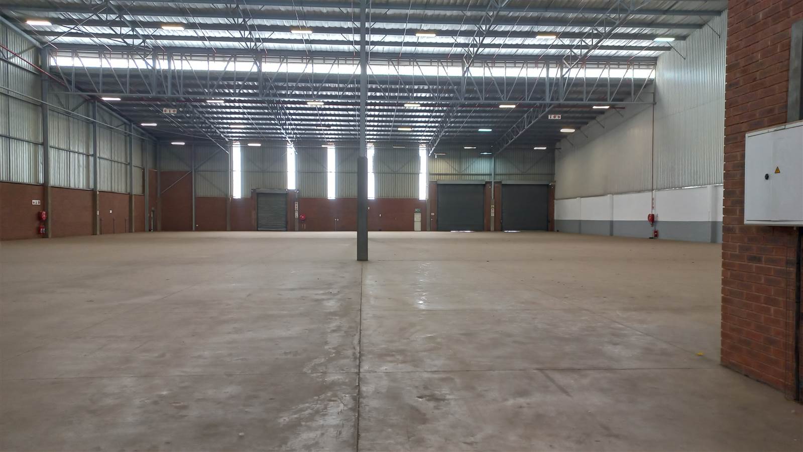2948  m² Industrial space in Pomona photo number 9