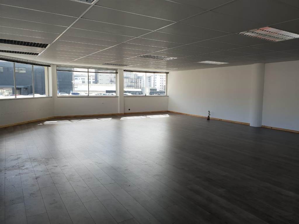 132  m² Commercial space in Claremont photo number 7
