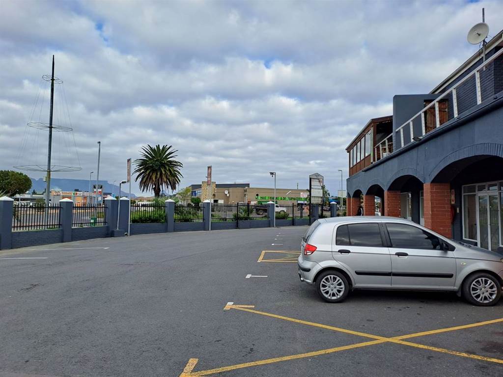 149  m² Commercial space in Parklands photo number 10