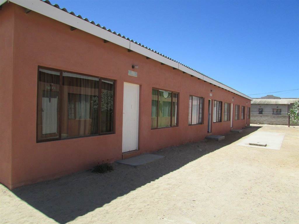 12 Bed Apartment in Port Nolloth photo number 9