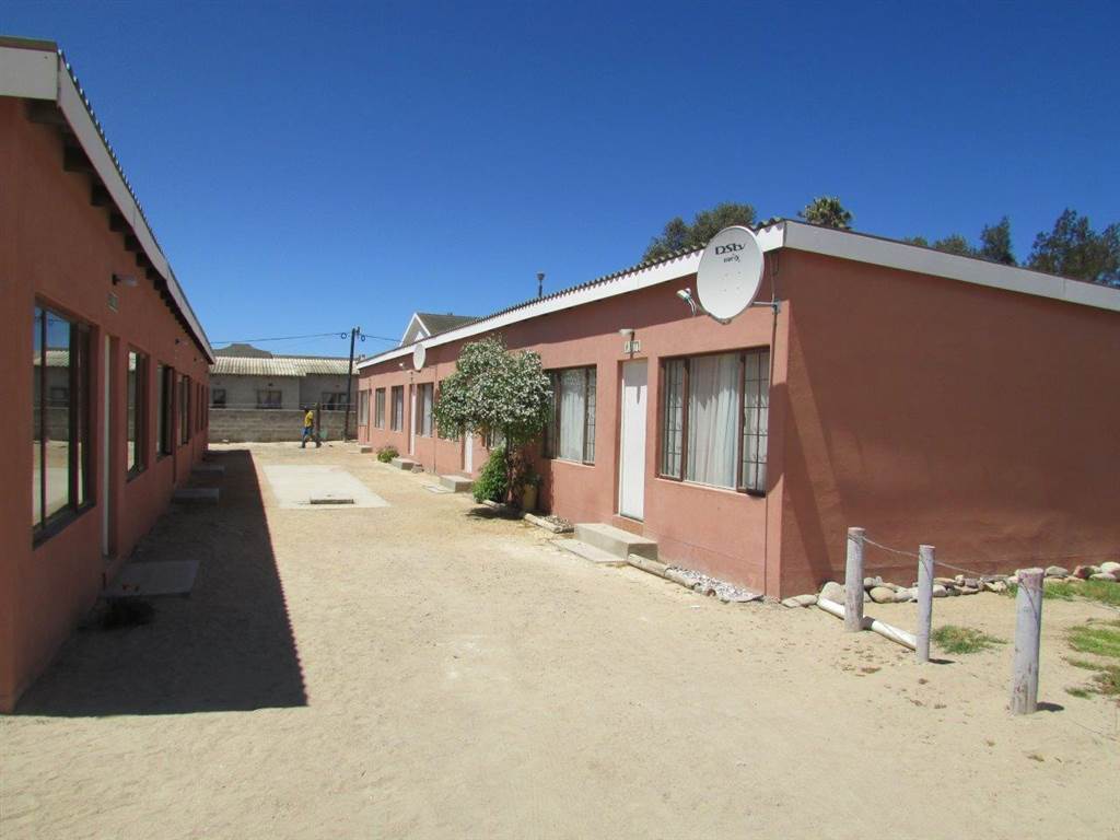 12 Bed Apartment in Port Nolloth photo number 8